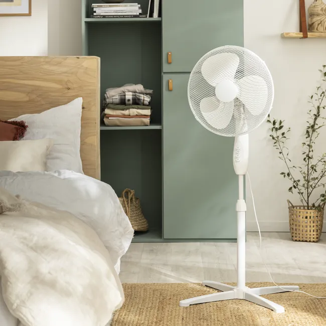 EQUATION Ventilador de Pie Altona-4 45W Blanco 40cm 3 Velocidades Oscilante - Imagen 3